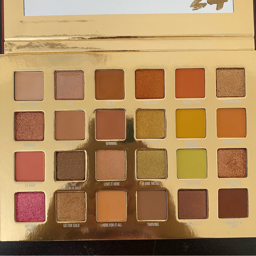 Kylie Cosmetics 24K Eyeshadow Palette - Picture 3 of 7